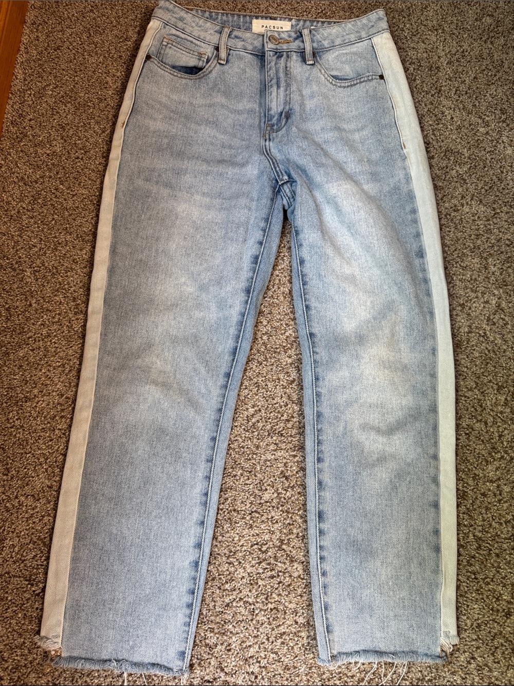 PacSun Light Wash Jeans with Pale Side Stripes~Mom Jeans